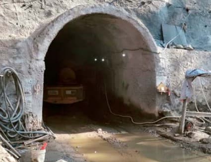 Tunnel portal interior
